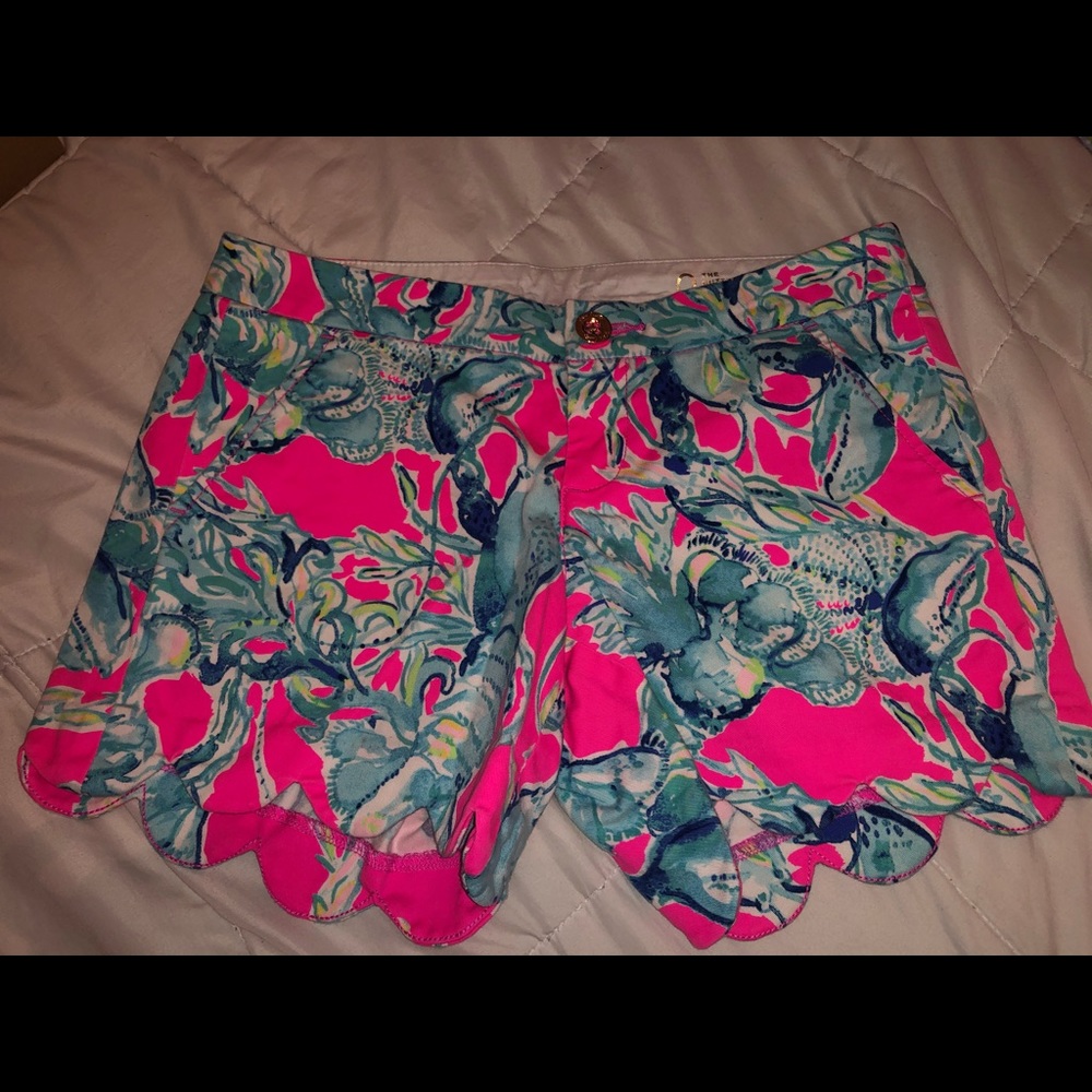 Lilly Pulitzer Scalloped Short- Size 0